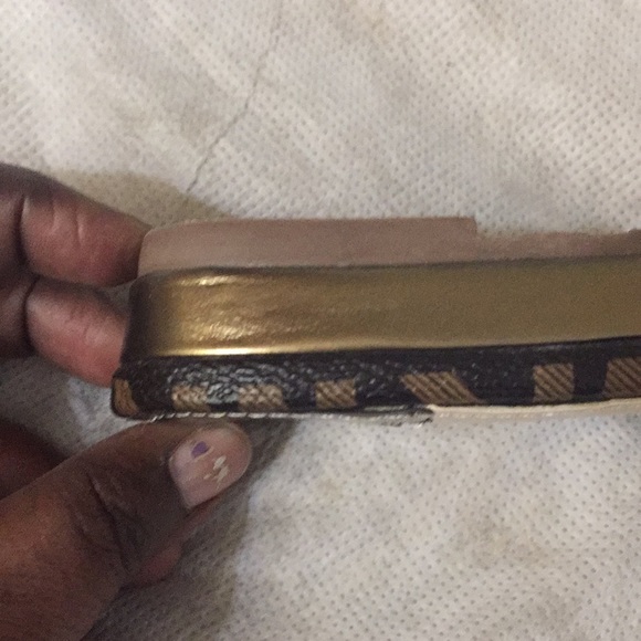 Micheal Kors Sandal - Picture 3 of 4